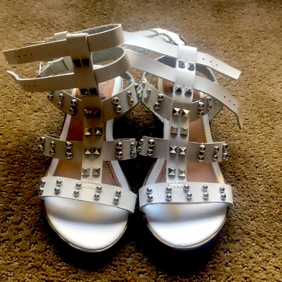 olivia miller girl sandals